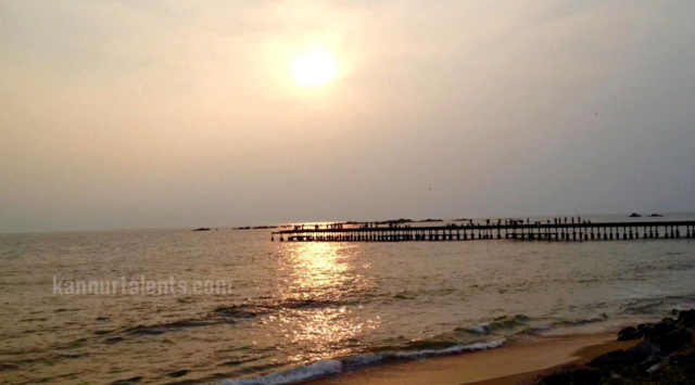 Thalassery Pier