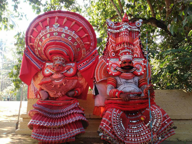 Andalurkaavu Theyyam