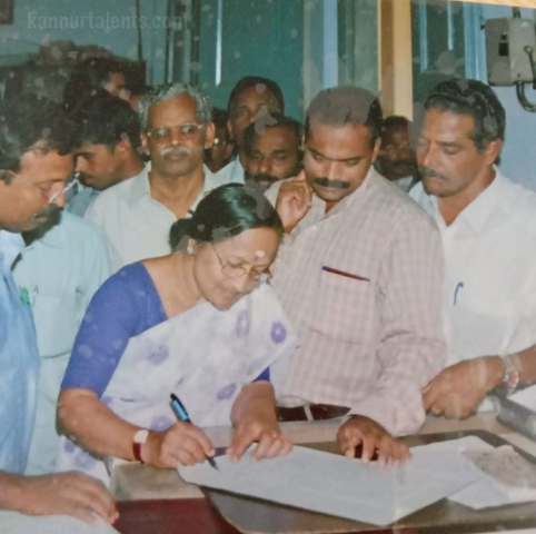 Signing a form to donate the body after death