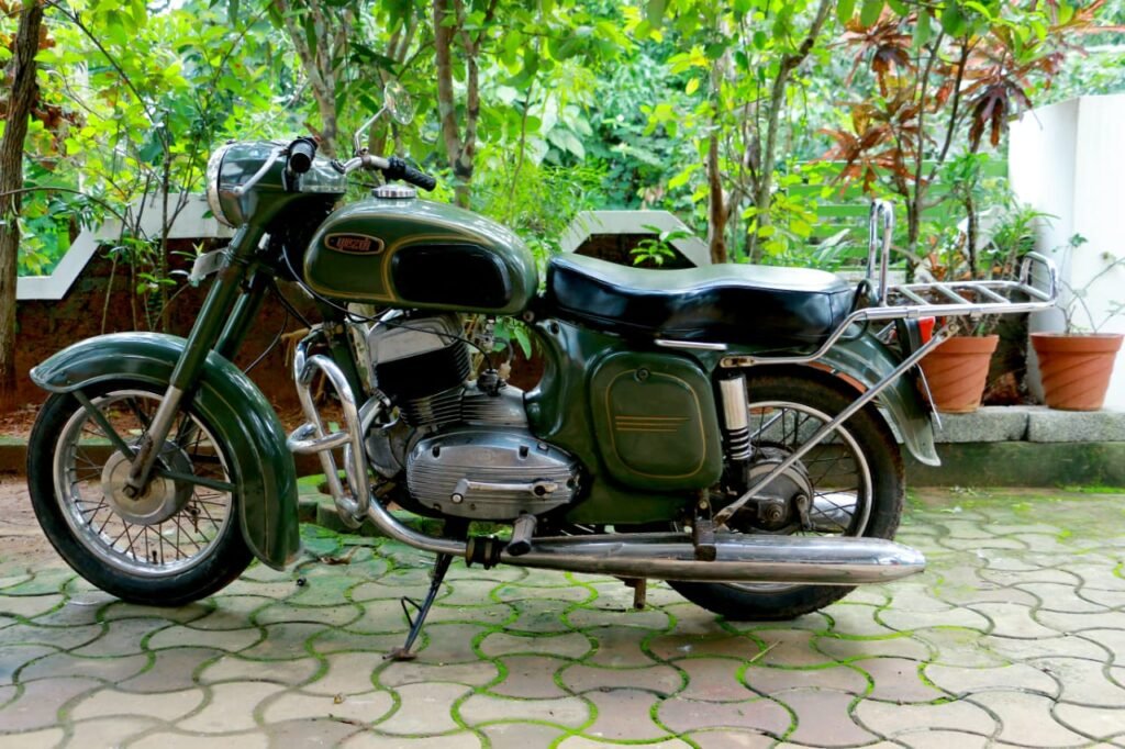 Yezdi Bike